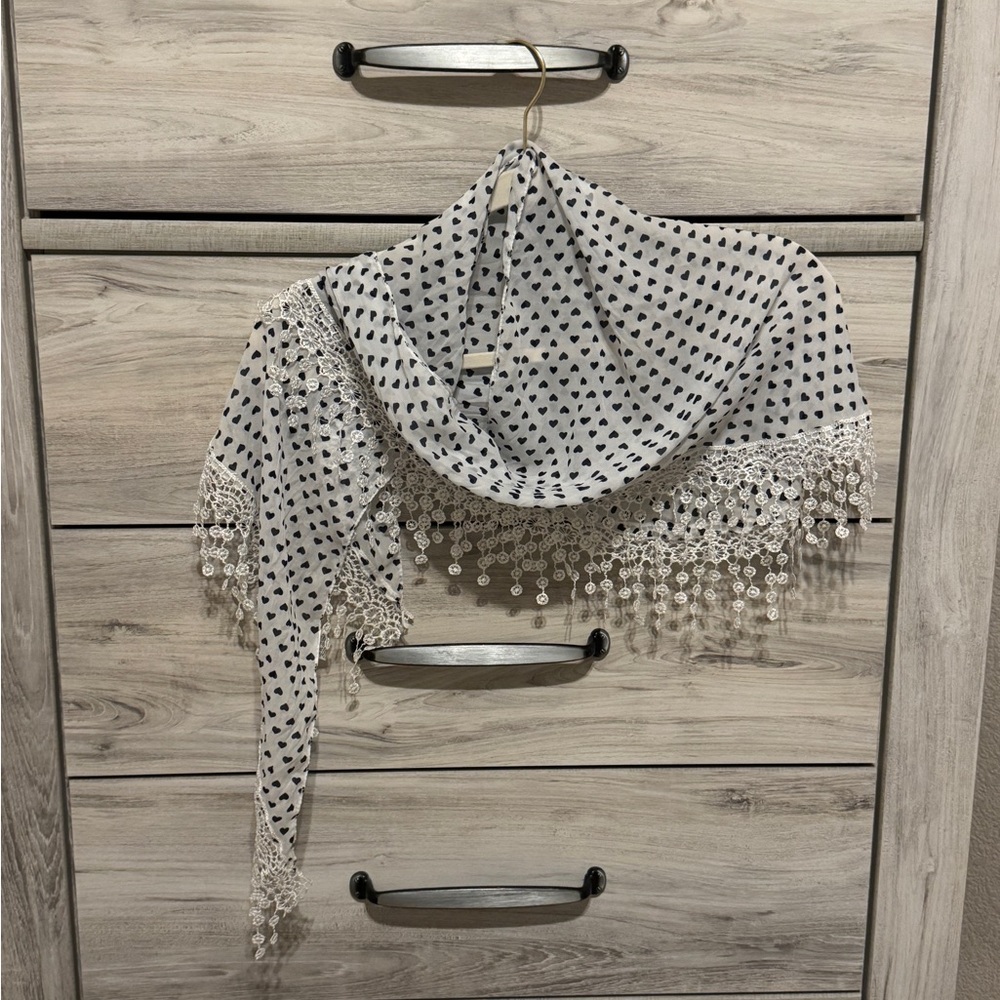 Elegant Black and White Lace Scarf